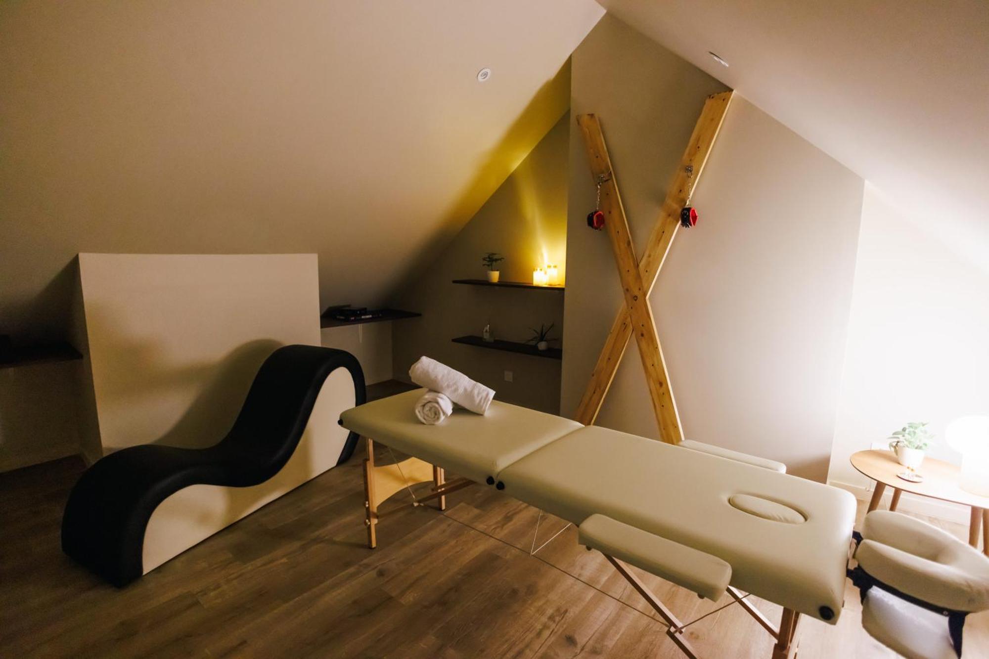 Eden Room - Luxe, Balneo & Sauna Le Mans Exterior photo